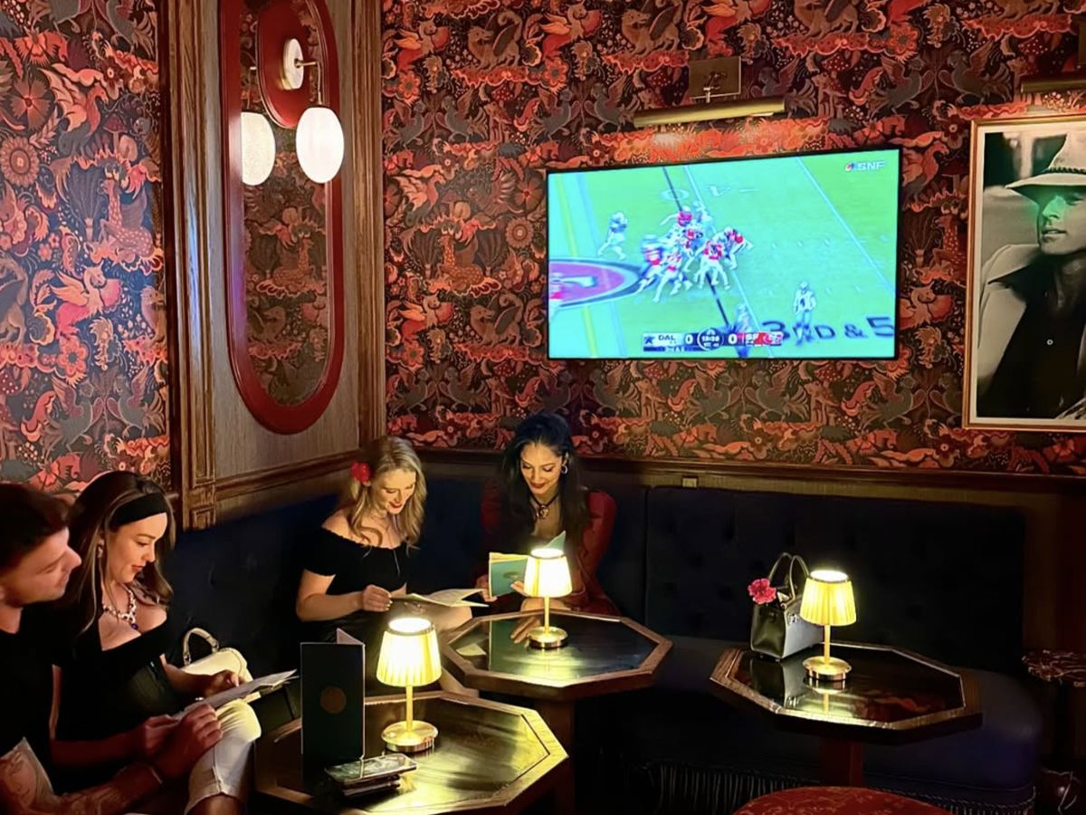 The lounge on gameday